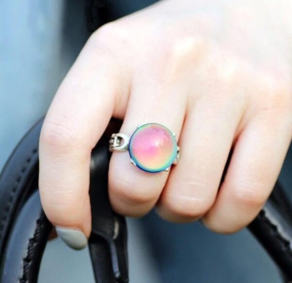 Vintage Rivets Mood Ring